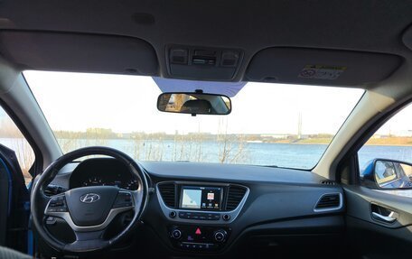 Hyundai Solaris II рестайлинг, 2018 год, 1 075 000 рублей, 12 фотография