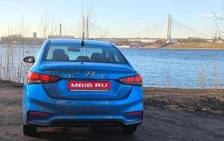 Hyundai Solaris II рестайлинг, 2018 год, 1 075 000 рублей, 7 фотография
