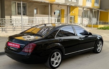Mercedes-Benz S-Класс, 2006 год, 1 200 000 рублей, 3 фотография