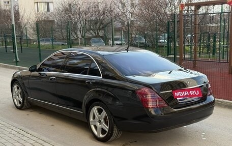 Mercedes-Benz S-Класс, 2006 год, 1 200 000 рублей, 2 фотография