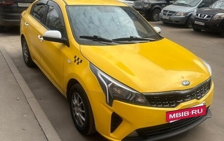 KIA Rio IV, 2021 год, 1 390 000 рублей, 2 фотография