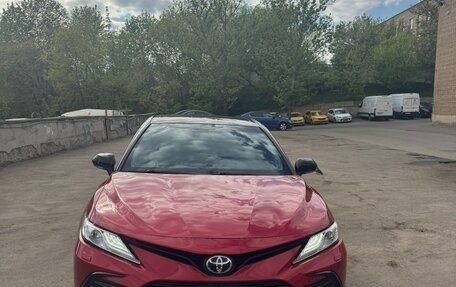 Toyota Camry, 2021 год, 3 500 000 рублей, 6 фотография