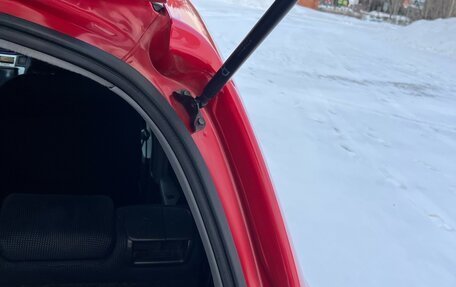 Toyota Vitz, 2005 год, 500 000 рублей, 13 фотография