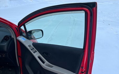 Toyota Vitz, 2005 год, 500 000 рублей, 24 фотография