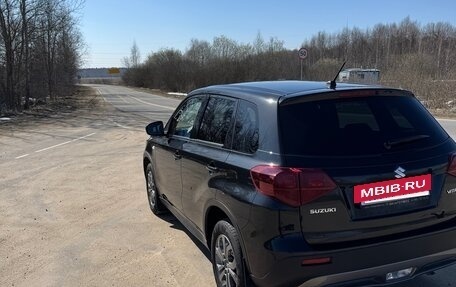 Suzuki Vitara II рестайлинг, 2021 год, 2 100 000 рублей, 4 фотография