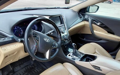 Hyundai Grandeur, 2012 год, 900 000 рублей, 10 фотография
