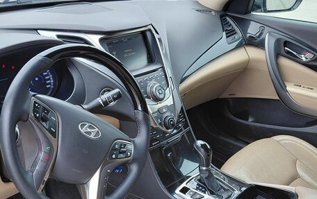 Hyundai Grandeur, 2012 год, 900 000 рублей, 12 фотография