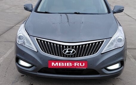 Hyundai Grandeur, 2012 год, 900 000 рублей, 30 фотография