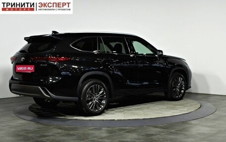 Toyota Highlander, 2026 год, 6 440 000 рублей, 5 фотография