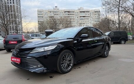 Toyota Camry, 2019 год, 3 300 000 рублей, 1 фотография