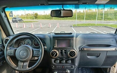 Jeep Wrangler, 2016 год, 3 800 000 рублей, 13 фотография