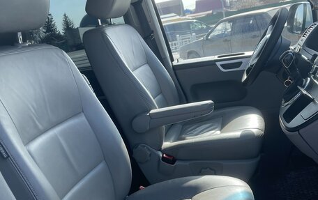 Volkswagen Multivan T5, 2012 год, 2 300 000 рублей, 6 фотография