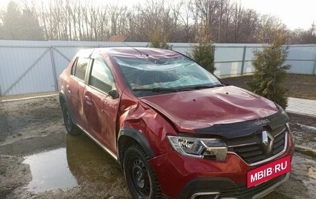 Renault Logan II, 2019 год, 450 000 рублей, 2 фотография