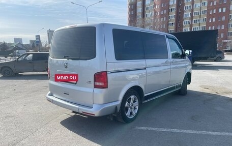 Volkswagen Multivan T5, 2012 год, 2 300 000 рублей, 3 фотография