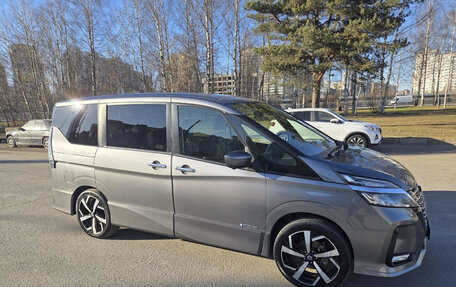 Nissan Serena IV, 2020 год, 2 550 000 рублей, 4 фотография