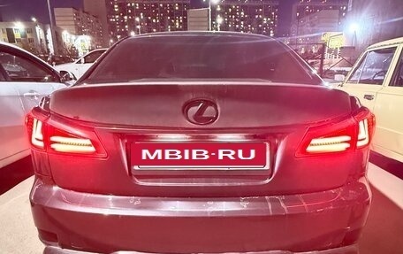 Lexus IS II рестайлинг 2, 2006 год, 1 230 000 рублей, 27 фотография