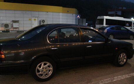 Nissan Maxima IV, 1997 год, 260 000 рублей, 4 фотография