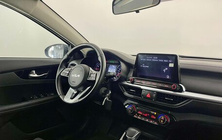 KIA Cerato IV, 2021 год, 2 190 000 рублей, 14 фотография