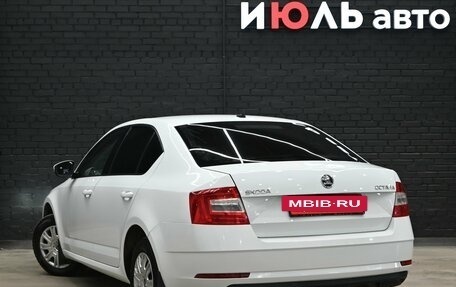 Skoda Octavia, 2017 год, 1 100 000 рублей, 4 фотография