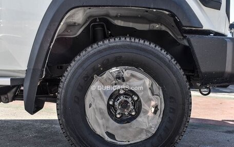 Toyota Land Cruiser 70, 2024 год, 8 160 000 рублей, 7 фотография