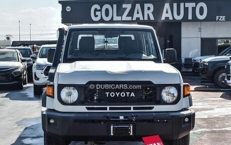 Toyota Land Cruiser 70, 2024 год, 8 160 000 рублей, 2 фотография