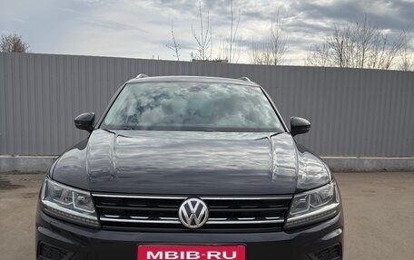 Volkswagen Tiguan II, 2019 год, 2 650 000 рублей, 1 фотография