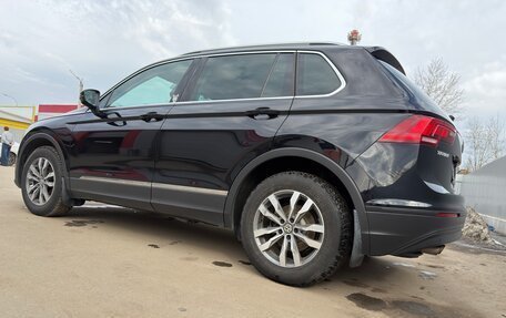 Volkswagen Tiguan II, 2019 год, 2 650 000 рублей, 4 фотография