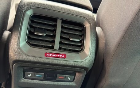 Volkswagen Tiguan II, 2019 год, 2 650 000 рублей, 9 фотография