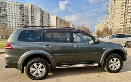 Mitsubishi Pajero Sport II рестайлинг, 2013 год, 2 225 000 рублей, 16 фотография