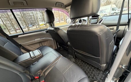 Mitsubishi Pajero Sport II рестайлинг, 2013 год, 2 225 000 рублей, 18 фотография