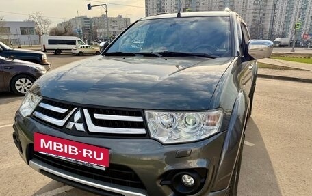 Mitsubishi Pajero Sport II рестайлинг, 2013 год, 2 225 000 рублей, 12 фотография