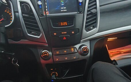 SsangYong Actyon II рестайлинг, 2013 год, 1 090 000 рублей, 16 фотография