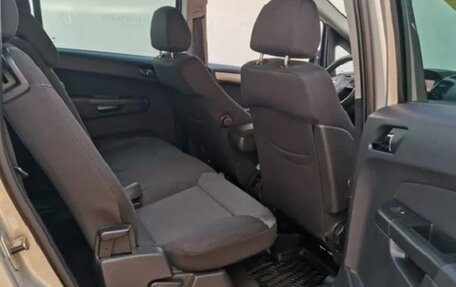 Opel Zafira B, 2010 год, 610 000 рублей, 8 фотография