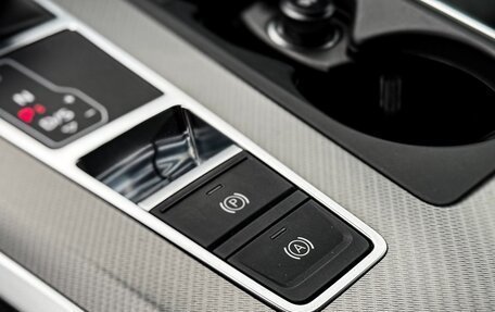 Audi A6, 2019 год, 4 400 000 рублей, 25 фотография