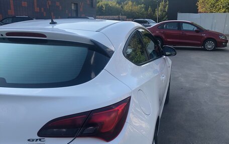 Opel Astra J, 2013 год, 850 000 рублей, 3 фотография