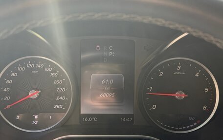 Mercedes-Benz V-Класс, 2019 год, 8 950 000 рублей, 12 фотография