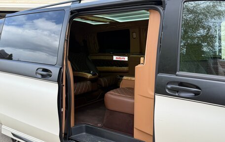 Mercedes-Benz V-Класс, 2019 год, 8 950 000 рублей, 14 фотография