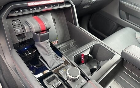 Toyota Sequoia, 2025 год, 14 799 000 рублей, 13 фотография