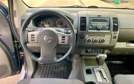 Nissan Navara (Frontier), 2007 год, 1 295 000 рублей, 10 фотография