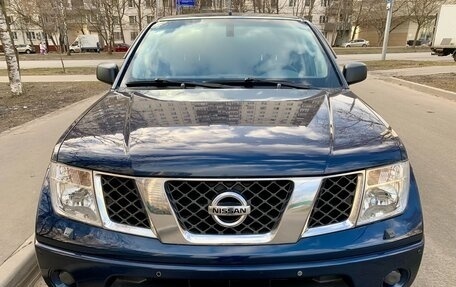 Nissan Navara (Frontier), 2007 год, 1 295 000 рублей, 3 фотография