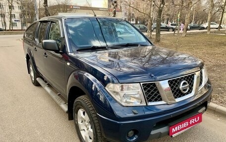 Nissan Navara (Frontier), 2007 год, 1 295 000 рублей, 9 фотография