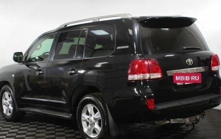 Toyota Land Cruiser 200, 2011 год, 2 790 000 рублей, 8 фотография