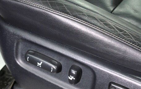 Toyota Land Cruiser 200, 2011 год, 2 790 000 рублей, 18 фотография