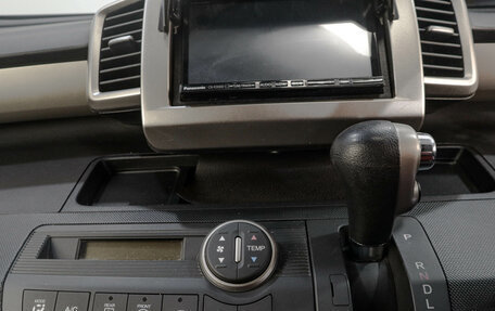 Honda Freed I, 2010 год, 999 000 рублей, 13 фотография