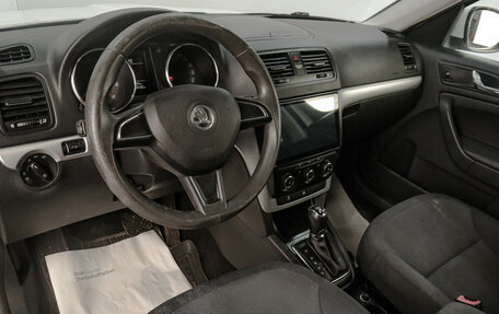 Skoda Yeti I рестайлинг, 2014 год, 1 249 000 рублей, 7 фотография