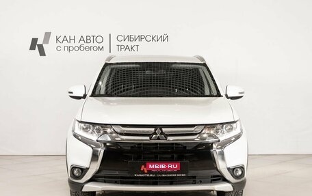 Mitsubishi Outlander III рестайлинг 3, 2018 год, 2 158 000 рублей, 2 фотография
