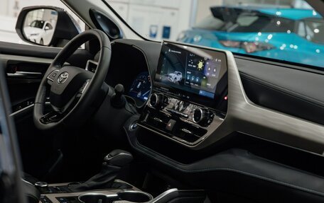 Toyota Highlander, 2025 год, 6 590 000 рублей, 10 фотография