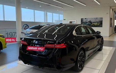 BMW 5 серия, 2025 год, 7 890 000 рублей, 5 фотография