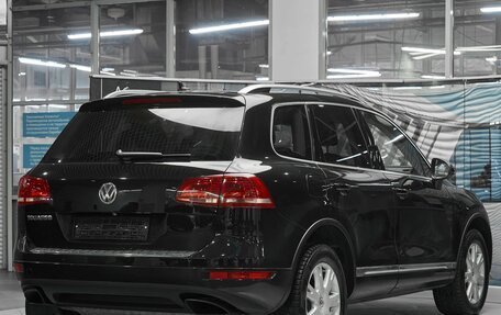 Volkswagen Touareg III, 2012 год, 1 899 000 рублей, 6 фотография