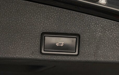 Volkswagen Touareg III, 2012 год, 1 899 000 рублей, 18 фотография